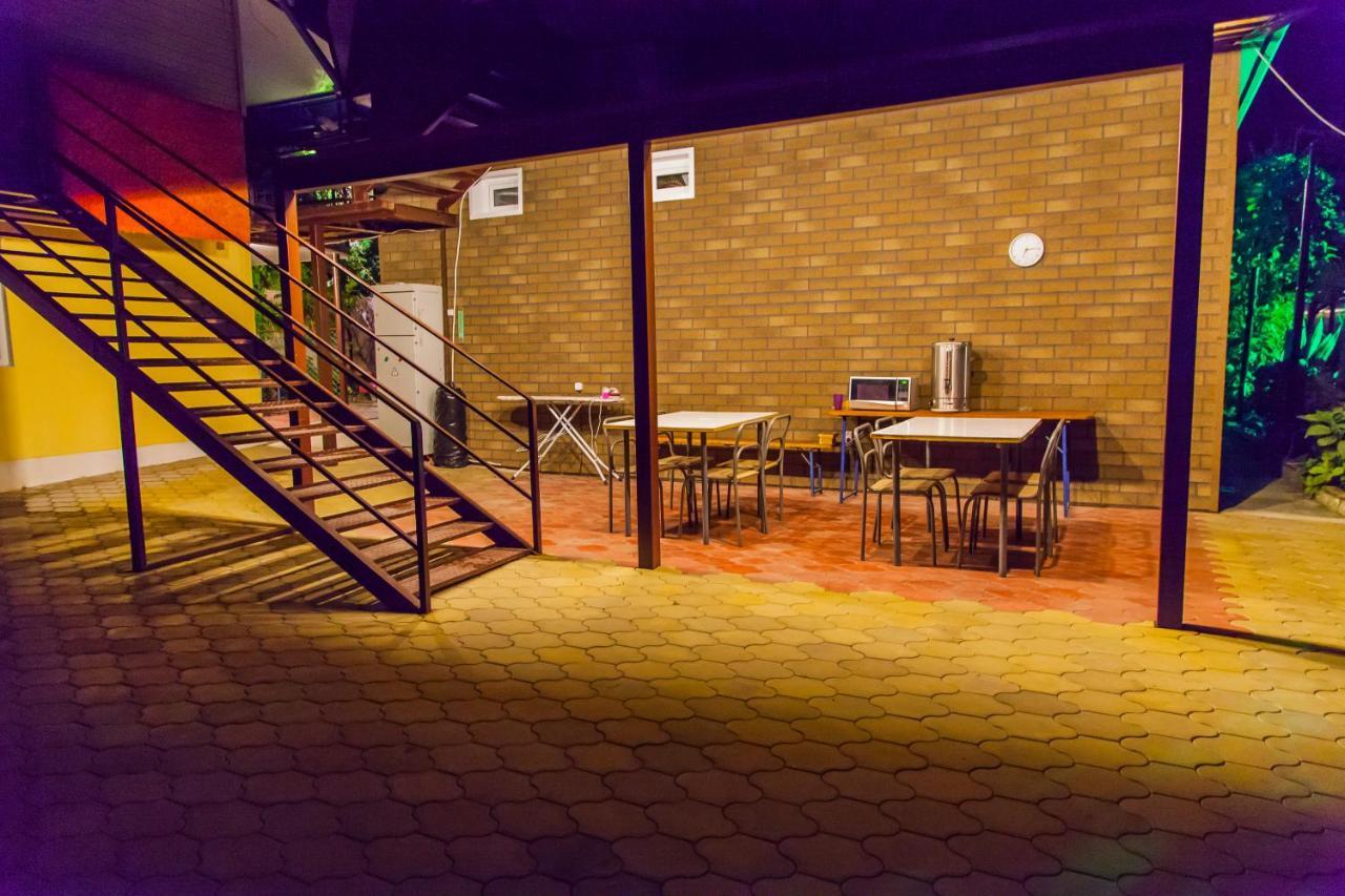 Primorie Guest House Tsandrypsh Εξωτερικό φωτογραφία