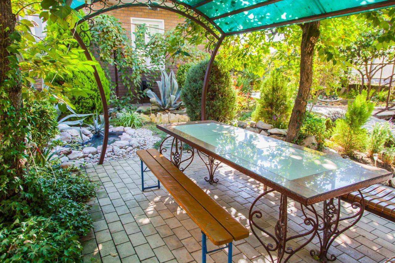 Primorie Guest House Tsandrypsh Εξωτερικό φωτογραφία