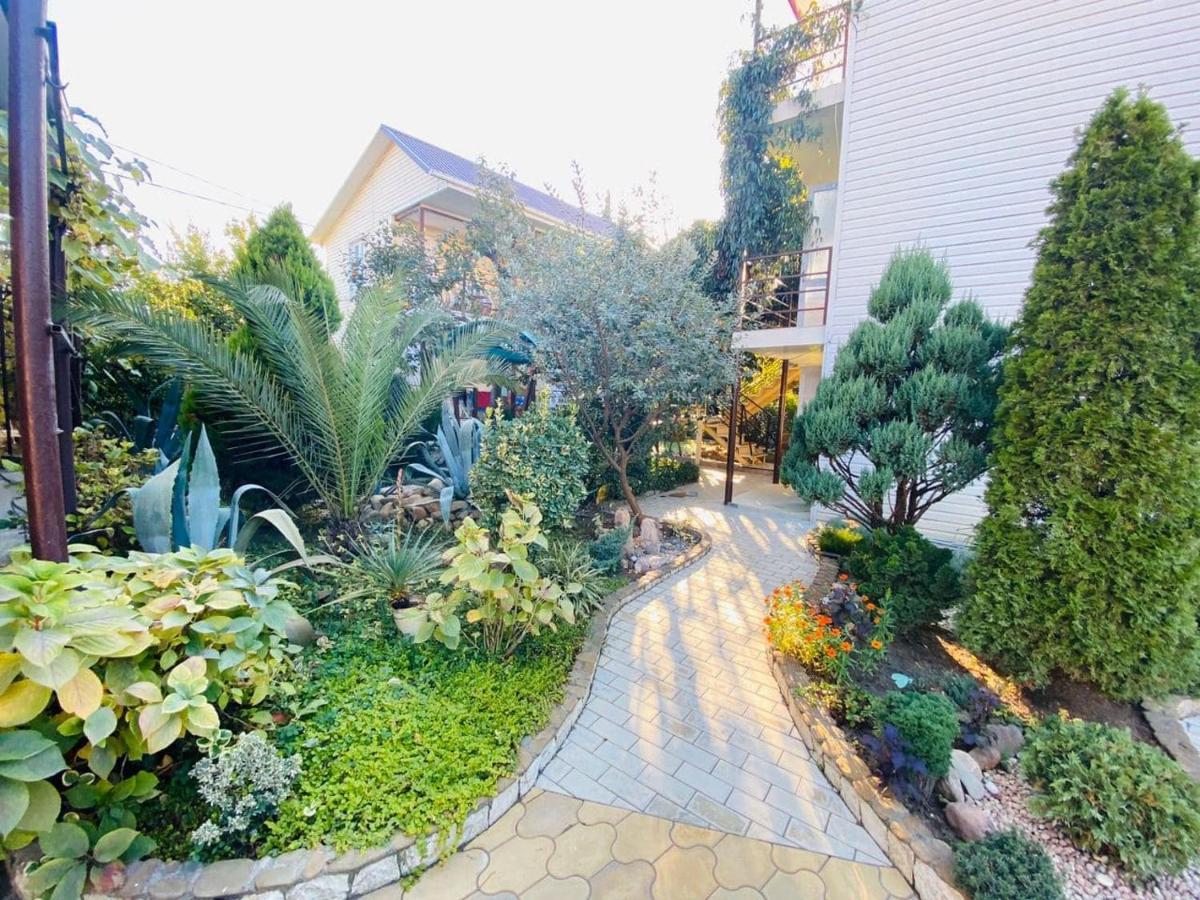 Primorie Guest House Tsandrypsh Εξωτερικό φωτογραφία