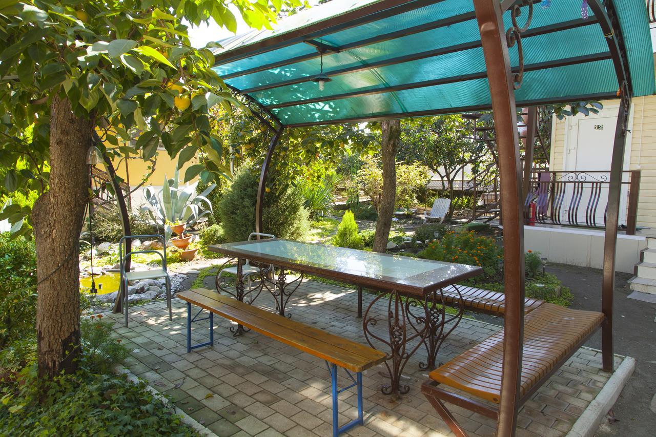 Primorie Guest House Tsandrypsh Εξωτερικό φωτογραφία